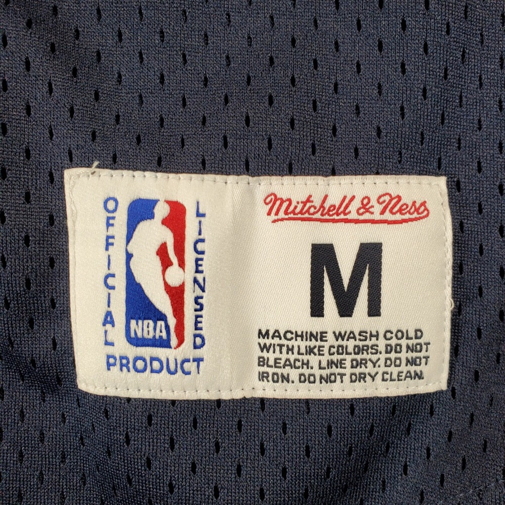 Mitchell & Ness Cleveland Cavaliers Jersey Mens Medium Navy Mesh Baseball NBA - Picture 4 of 8